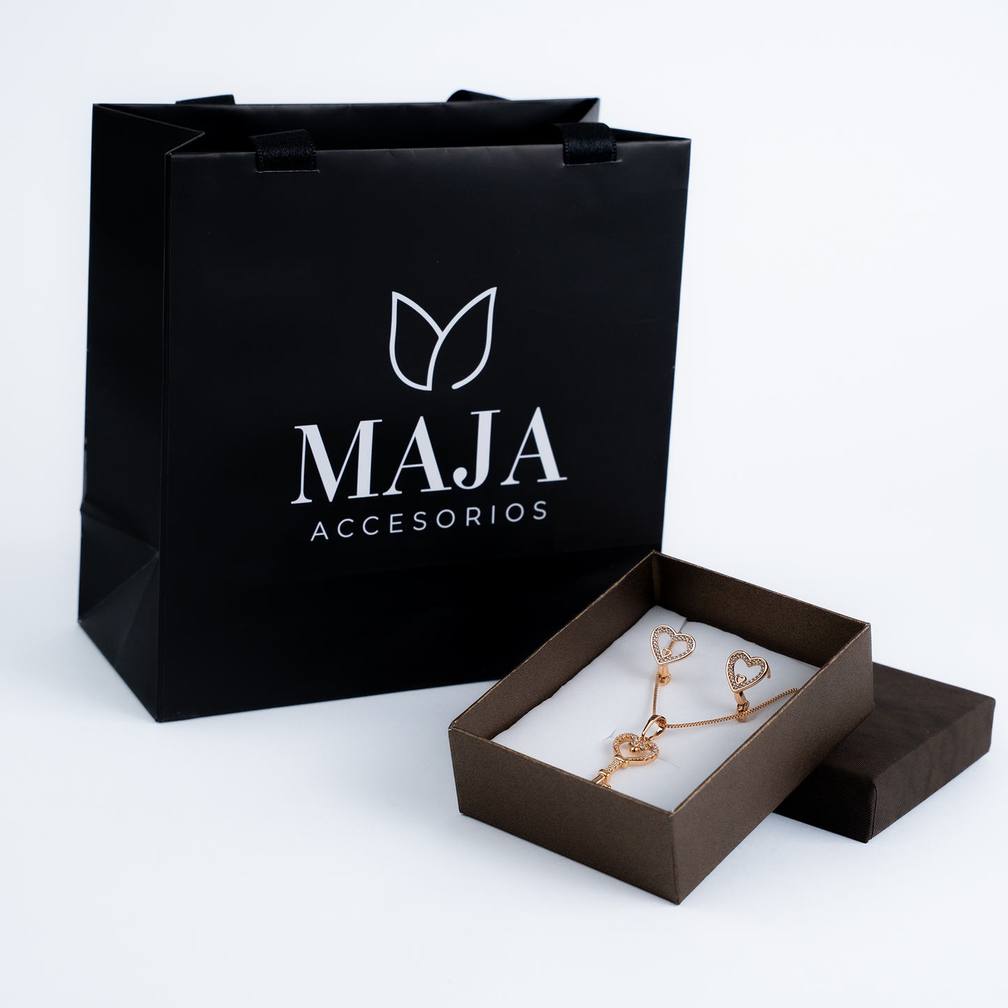 Set Lovely Key Duo —  Collar y aretes con significado