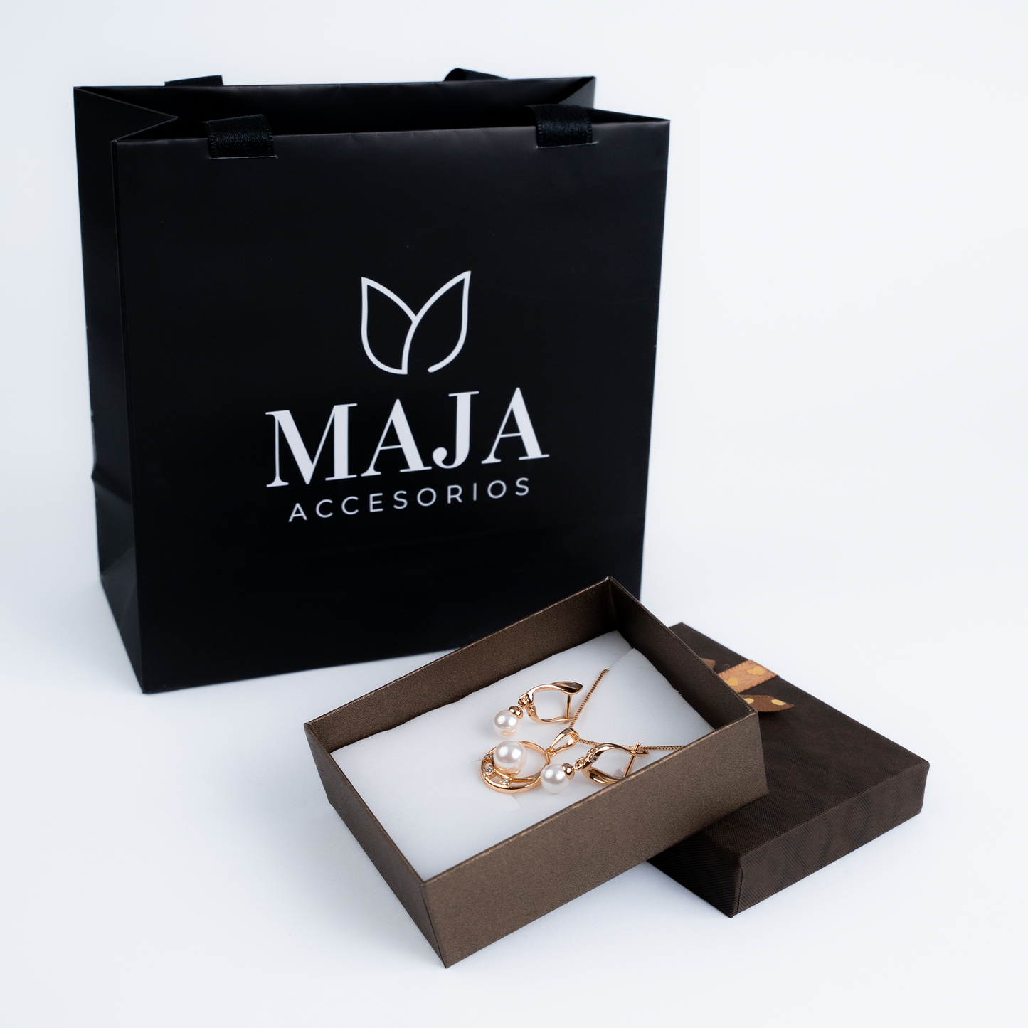 Set de Perla Aurora — Collar y aretes con perla central