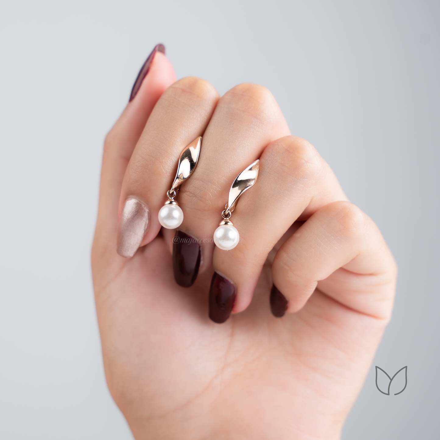 Set de Perla Aurora — Collar y aretes con perla central